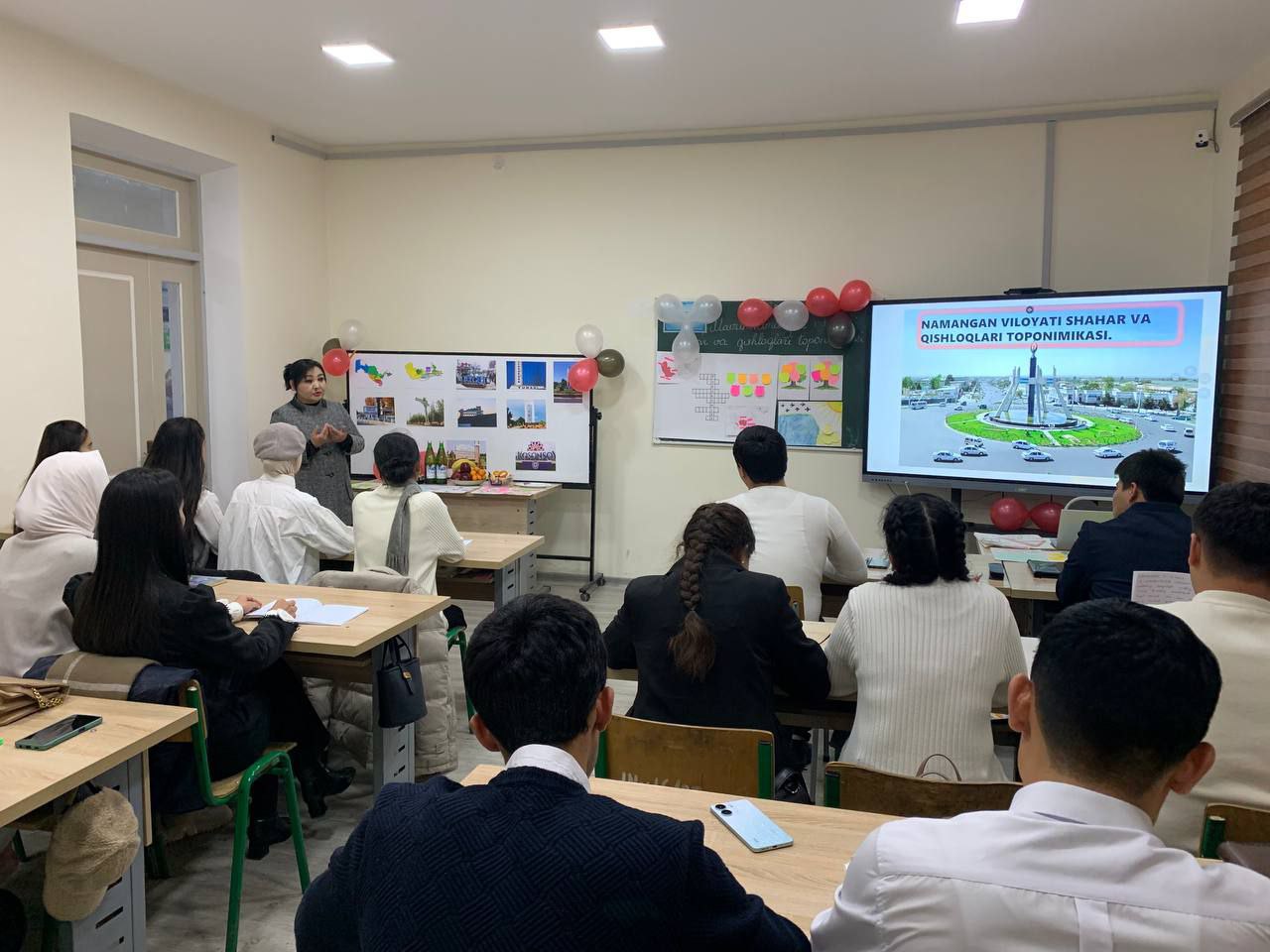 "Namangan viloyati shahar va qishloqlari toponimikasi" mavzusida ochiq seminar mashg'uloti tashkil etildi.