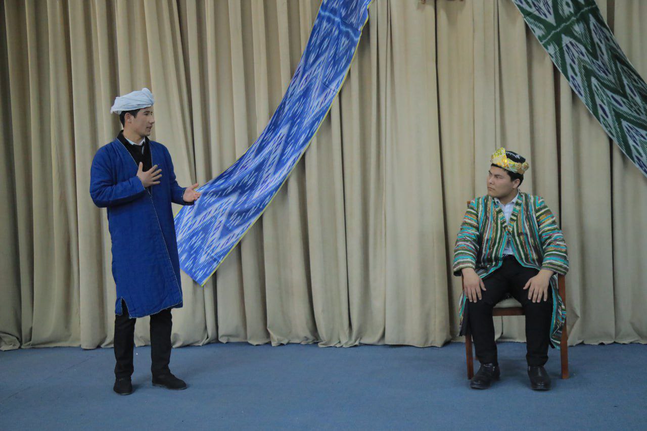 “Navoiy devonin ko'ksimga bosib, Bobur siymosiga qilurman ta‘zim” deb nomlangan ma'rifiy tadbir o’tkazildi.