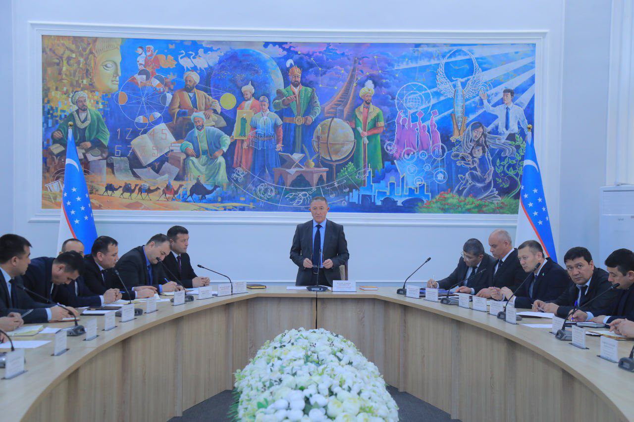 NAMANGAN DAVLAT PEDAGOGIKA INSTITUTIDA 7-SONLI KENGAYTIRILGAN KENGASH YIGʻILISHI BO'LIB O'TDI