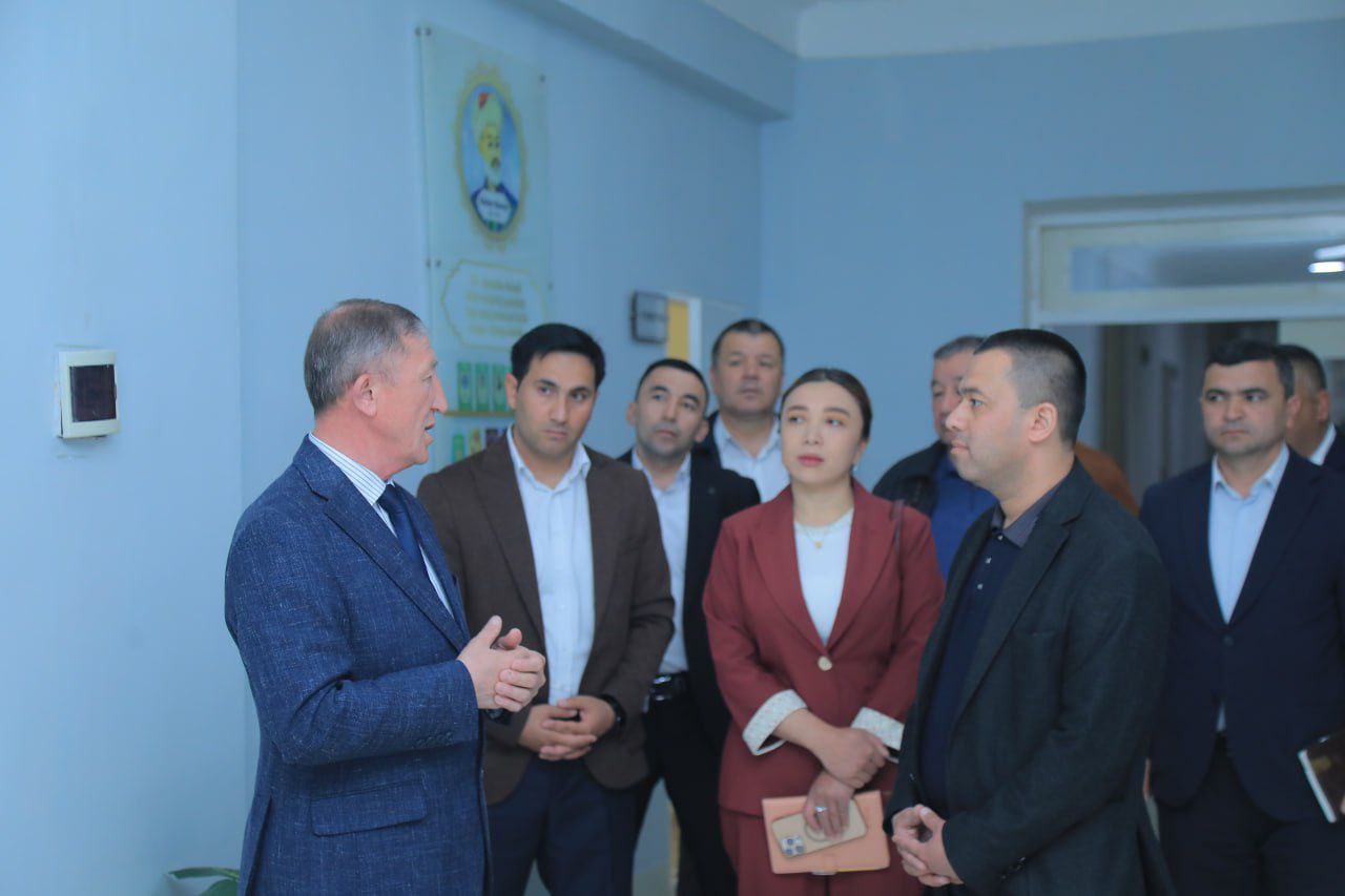Namangan viloyati bolalarni dam olishini va sog'lomlashtirilishini tashkil etish departamenti boshqarmasi vakillari tashrifi