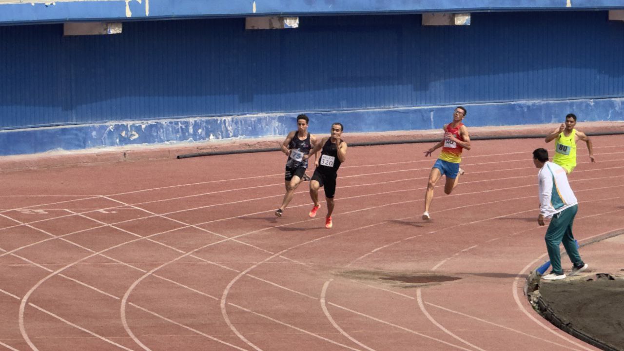 Andijonda boʻlib oʻtayotgan "Talabalar ligasi" sport musobaqasi qizgʻin pallada