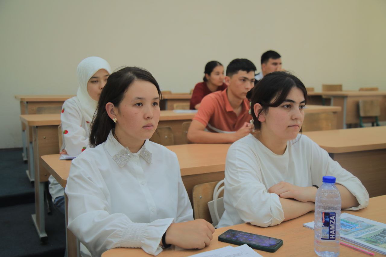 "Dolzarb 90 kunlik": Talabalar uchun “Ibrat” filmi namoyish etildi