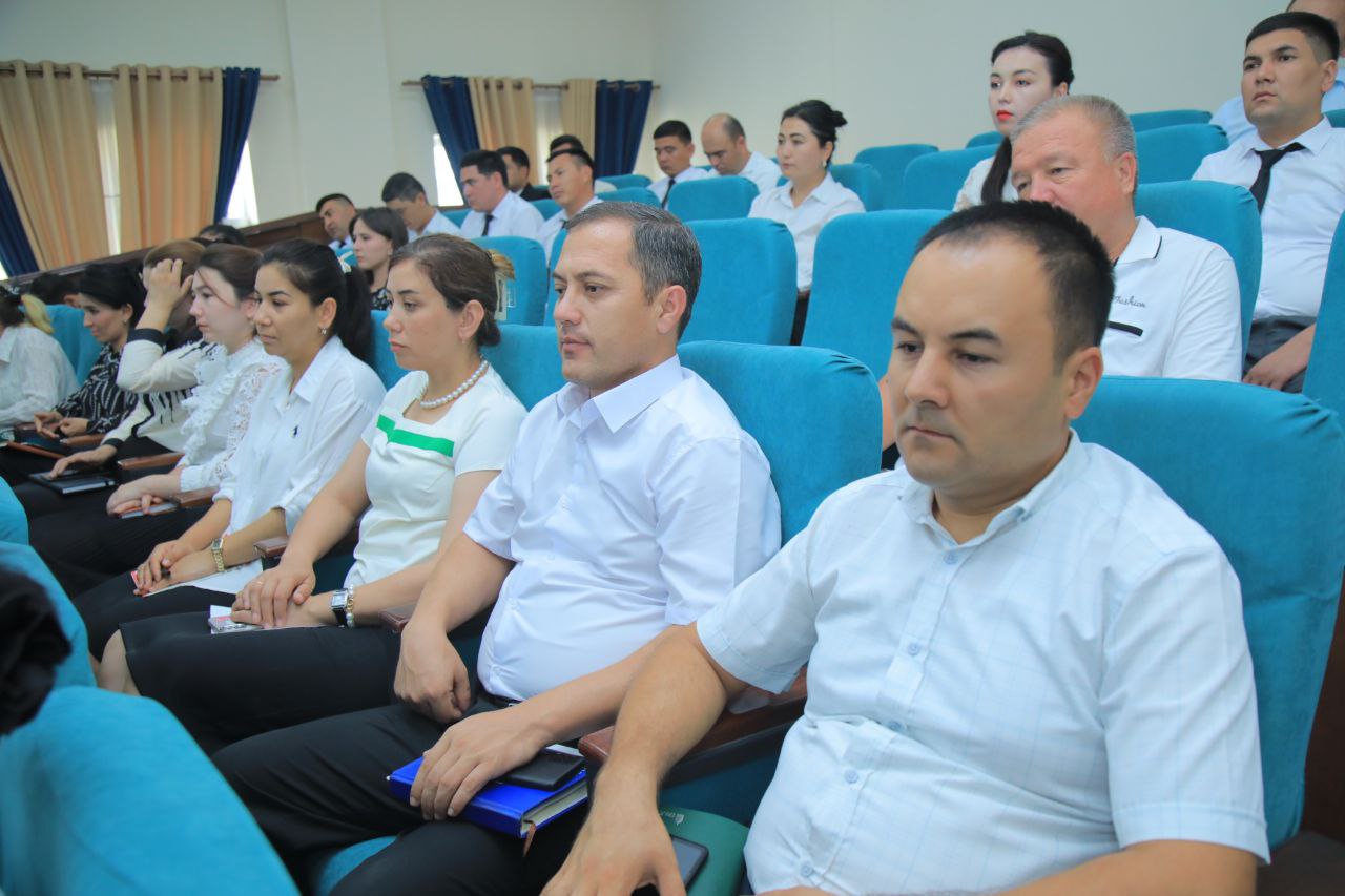 Namangan davlat pedagogika institutida 2025/2026-o‘quv yilining 1-sonli kengaytirilgan yigʻilish boʻlib oʻtdi