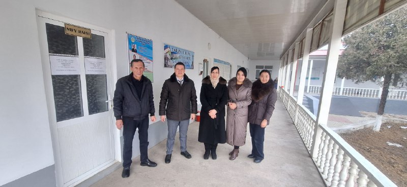 INSTITUT VAKILLARINING MAHALLAGA AMALIY TASHRIFLARI DAVOM ETMOQDA.