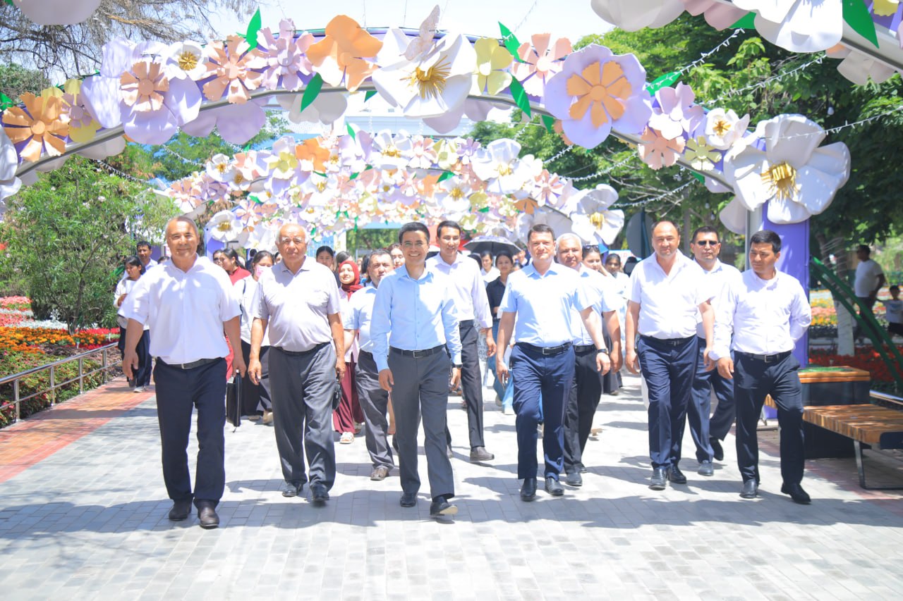 "GULLAR FESTIVALI"GA TASHRIF ESTAFETASI IJTIMOIY FANLAR FAKULTETIDA!